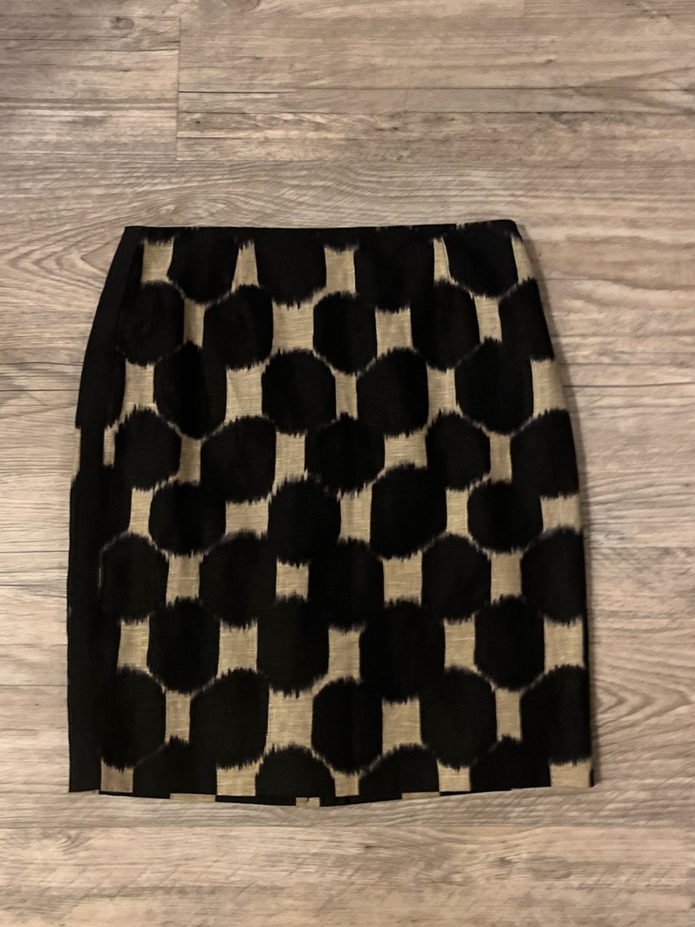 Worth New York 100% Linen Ikat Pencil Skirt Black Tan Grosgrain Side Stripe 2